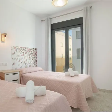 Image 5 - 11160 Barbate, Spain - Apartment for rent