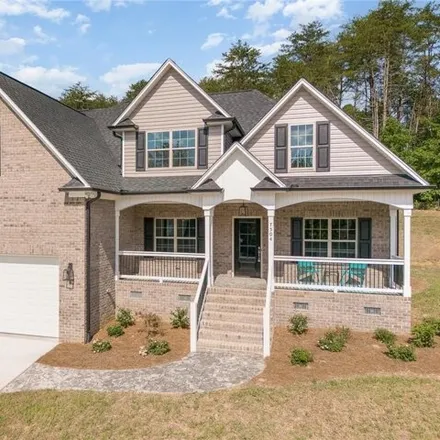 Buy this 3 bed house on unnamed road in Guilford County, NC 27009