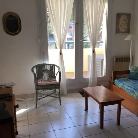 Rent this 1 bed apartment on 66140 Canet-en-Roussillon