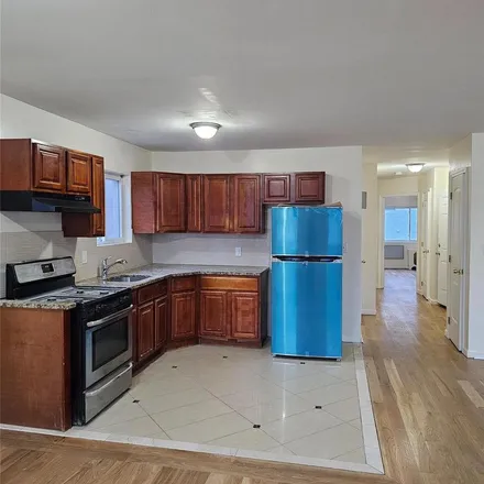 Rent this 3 bed apartment on 195-25 Woodhull Avenue in New York, NY 11423