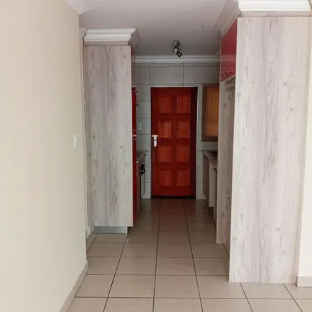 Image 5 - Blombos Crescent, Noordwyk, Gauteng, 1687, South Africa - Apartment for rent