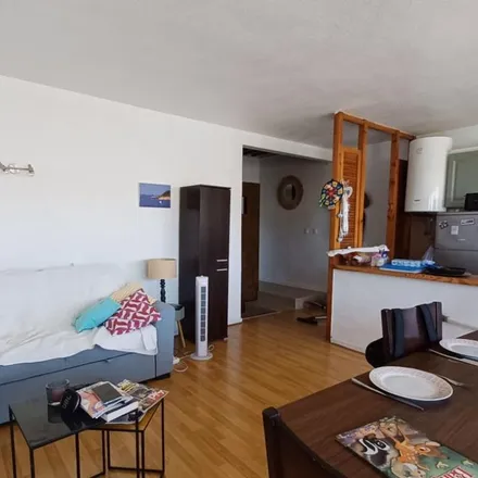 Rent this 2 bed apartment on Avinguda de l'Almadraba in 03570 la Vila Joiosa / Villajoyosa, Spain