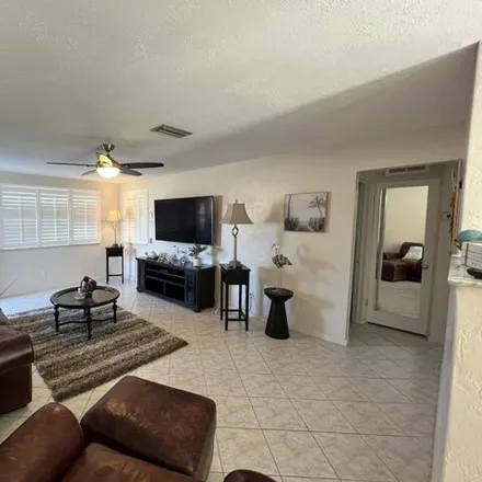 Image 5 - 52 Palm Drive, Ormond Beach, FL 32176, USA - House for rent