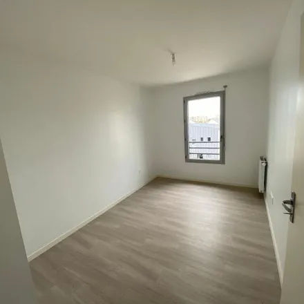 Image 4 - 5 Boulevard du Maréchal Foch, 49051 Angers, France - Apartment for rent