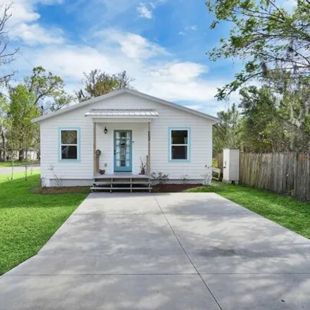 Buy this 2 bed house on 491 North Saint Johns Street in Saint Augustine, FL 32084