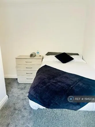 Image 5 - 17 Greenbank Road, Bristol, BS5 6FB, United Kingdom - Townhouse for rent