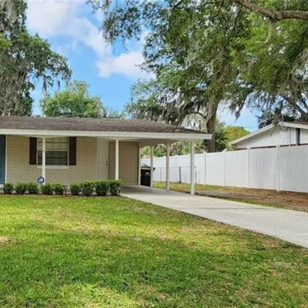 Buy this 3 bed house on 149 Colonial Drive in Auburndale, FL 33823
