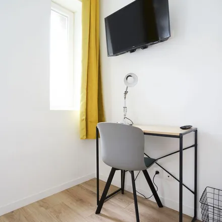 Rent this 1 bed apartment on 244 Boulevard de Beauvillé in 80000 Amiens, France