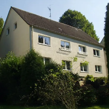 Rent this 2 bed apartment on Am Nachtigallental 14 in 45149 Essen, Germany