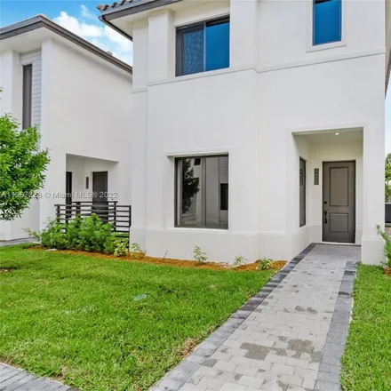 Image 1 - Northwest 42nd Street, Doral, FL 33122, USA - House for rent