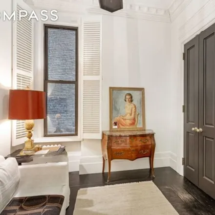 Image 7 - 55 East 76th Street, New York, NY 10021, USA - Apartment for sale