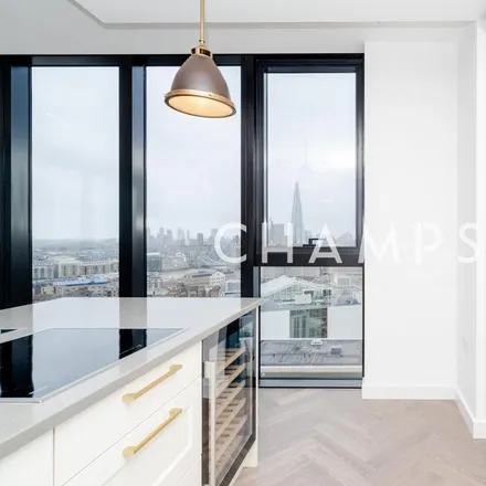 Rent this 3 bed apartment on Cashmere Wharf in Promenade, London