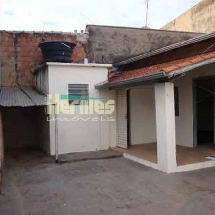 Rent this 1 bed house on Avenida José Lozano de Araújo in Jardim América, Paulínia - SP