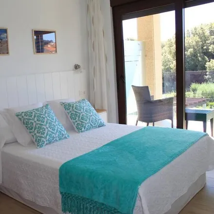 Rent this 2 bed apartment on Pontevedra in Galicia, Spain