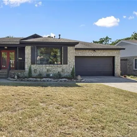 Buy this 3 bed house on 2342 South Florence Place in Tulsa, OK 74114