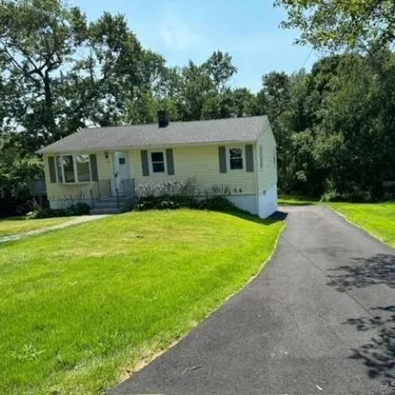 Image 1 - 24 Crestwood Ave, Watertown, Connecticut, 06795 - House for sale