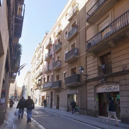 Image 4 - Carrer de l'Hospital, 90, 08001 Barcelona, Spain - Apartment for rent