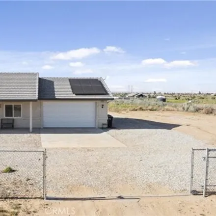 Buy this 2 bed house on 5718 White Fox Trail in Phelan, CA 92371