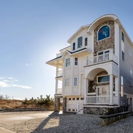 Buy this 6 bed house on 2 89th Street in Sea Isle City, Cape May County