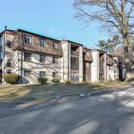 Rent this 2 bed condo on 6 Greenbriar Drive in North Reading, MA 01864
