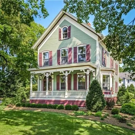 Image 3 - 18 Plattekill Avenue, Village of New Paltz, NY 12561, USA - House for sale