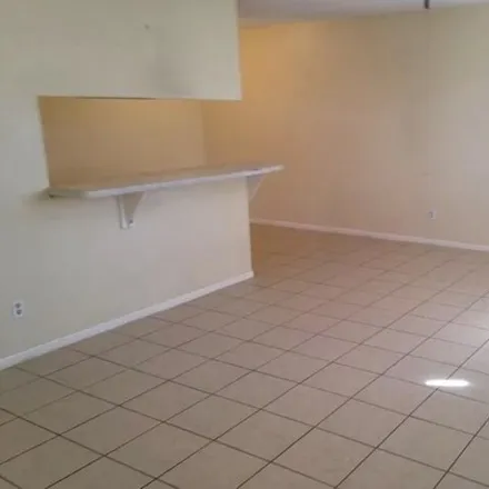 Image 5 - 206 Nw River Rd Unit 208, Martindale, Texas, 78655 - Apartment for rent