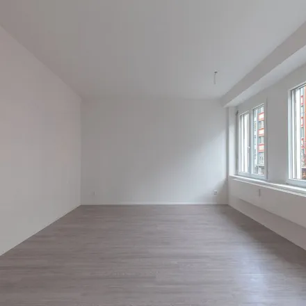 Image 2 - Salt, Rue de la Gare / Bahnhofstrasse, 2501 Biel/Bienne, Switzerland - Apartment for rent