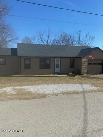Buy this 3 bed house on 1267 Oak Street in Neosho, MO 64850