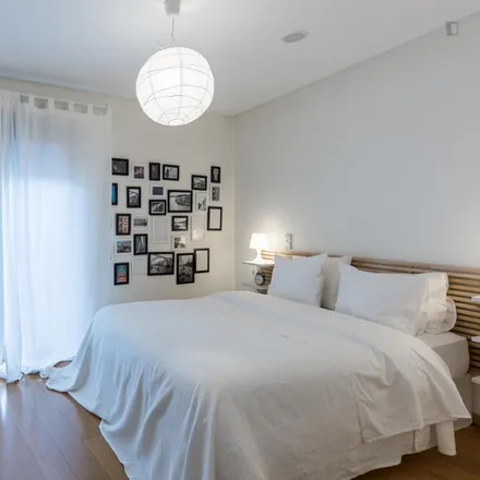 Rent this 1 bed apartment on Rua de Agramonte 72 in 4150-367 Porto, Portugal