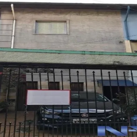 Buy this 3 bed house on Avenida Botuquara 69 in Chácara Inglesa, São Paulo - SP
