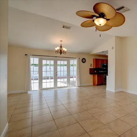Image 8 - 4395 Mediterranean Road, Palm Beach County, FL 33461, USA - House for sale