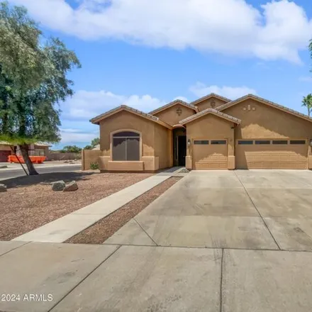 Buy this 3 bed house on 846 E Tyson Ct in Gilbert, Arizona