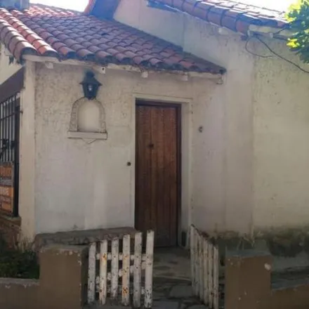 Buy this 3 bed house on Nicolás Avellaneda 467 in Adrogué, Argentina