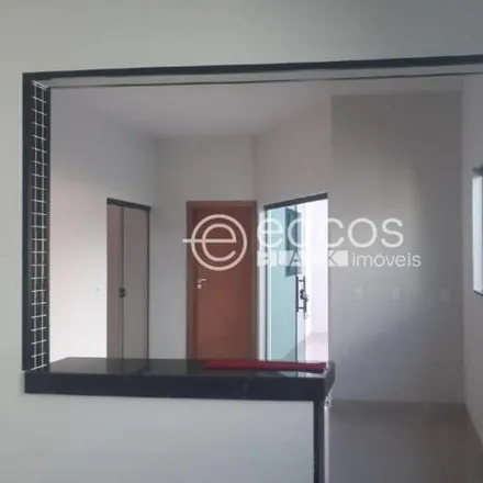 Buy this 3 bed house on Avenida Jaime Ribeiro da Luz in Segismundo Pereira, Uberlândia - MG