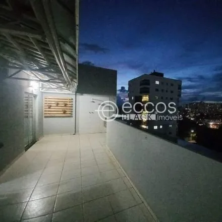 Rent this 3 bed apartment on Rua Tabajaras in Saraiva, Uberlândia - MG