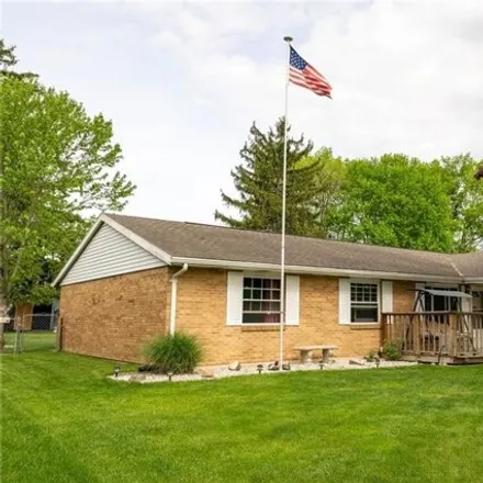 Image 4 - 633 Bellaire Drive, Tipp City, OH 45371, USA - House for sale