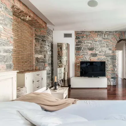 Image 5 - Via Morazzone, 2, 22100 Como CO, Italy - Apartment for rent