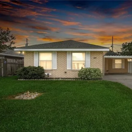 Buy this 4 bed house on East Livingston Avenue in Chalmette Vista, Chalmette