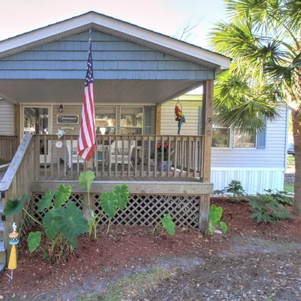 Image 1 - 405 Lee Drive, Atlantic Beach, Carteret County, NC 28512, USA - House for sale