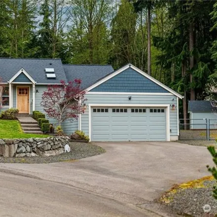 Buy this 3 bed house on 999 125th Street Court Northwest in Pierce County, WA 98332