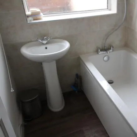 Image 5 - College Street, Grantham, NG31 6HG, United Kingdom - Room for rent