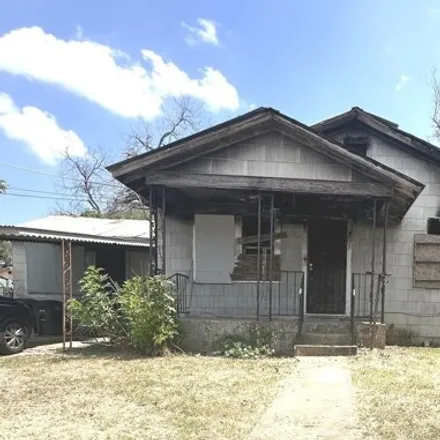 Buy this 2 bed house on 2310 Hicks Ave in San Antonio, Texas