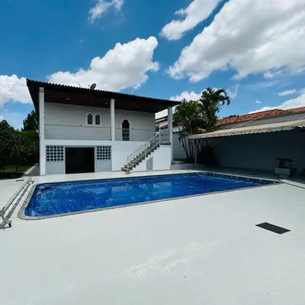 Buy this 5 bed house on SHVP Avenida Contorno Taguapark Chácara 330A in Vicente Pires - Federal District, 72006-670