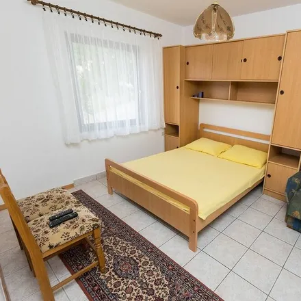 Image 6 - Okrug Gornji, Put Mavarčice, 21223 Okrug Gornji, Croatia - Apartment for rent