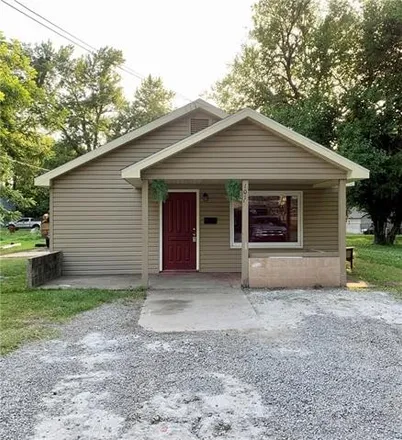 Buy this 3 bed house on 100 East McKay Street in Frontenac, Crawford County