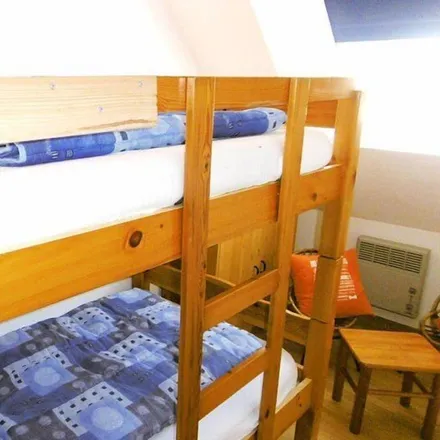 Rent this 2 bed apartment on Sarzeau in Rue de la Poste, 56370 Sarzeau