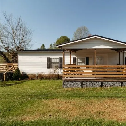 Buy this 3 bed house on 14909 Ezel Road in Ezel, Morgan County