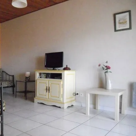 Rent this 2 bed house on 13470 Carnoux-en-Provence