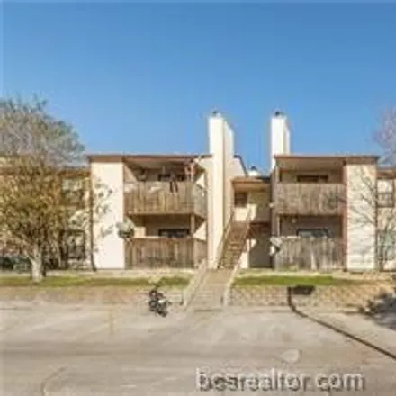 Rent this 2 bed condo on 2936 Silver Spur Circle in Bryan, TX 77801