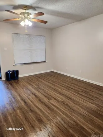 Rent this 1 bed apartment on unnamed road in Little Rock, AR 72227